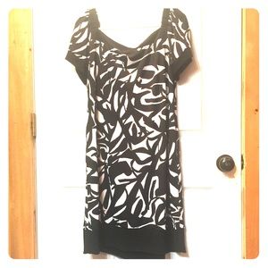 Ronni Nicole. Black and white dress. Size 16.
